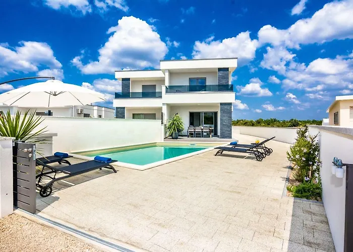 Sibinium (adults Only) * שיבניק