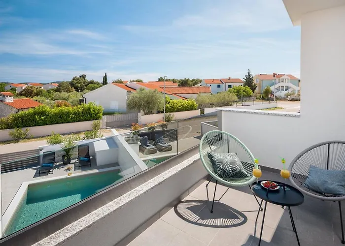 Sibinium (adults Only) * שיבניק